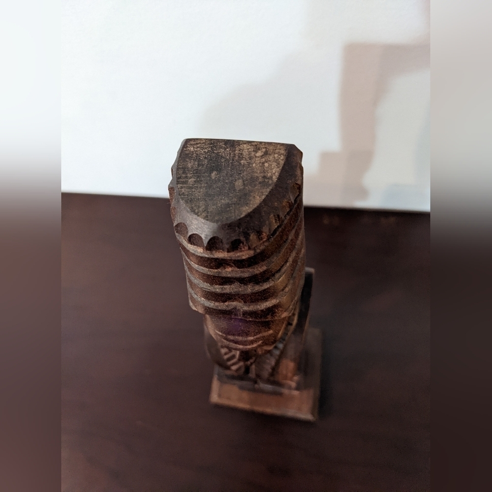 Wooden Tribal Carving - Picture 5 of 10